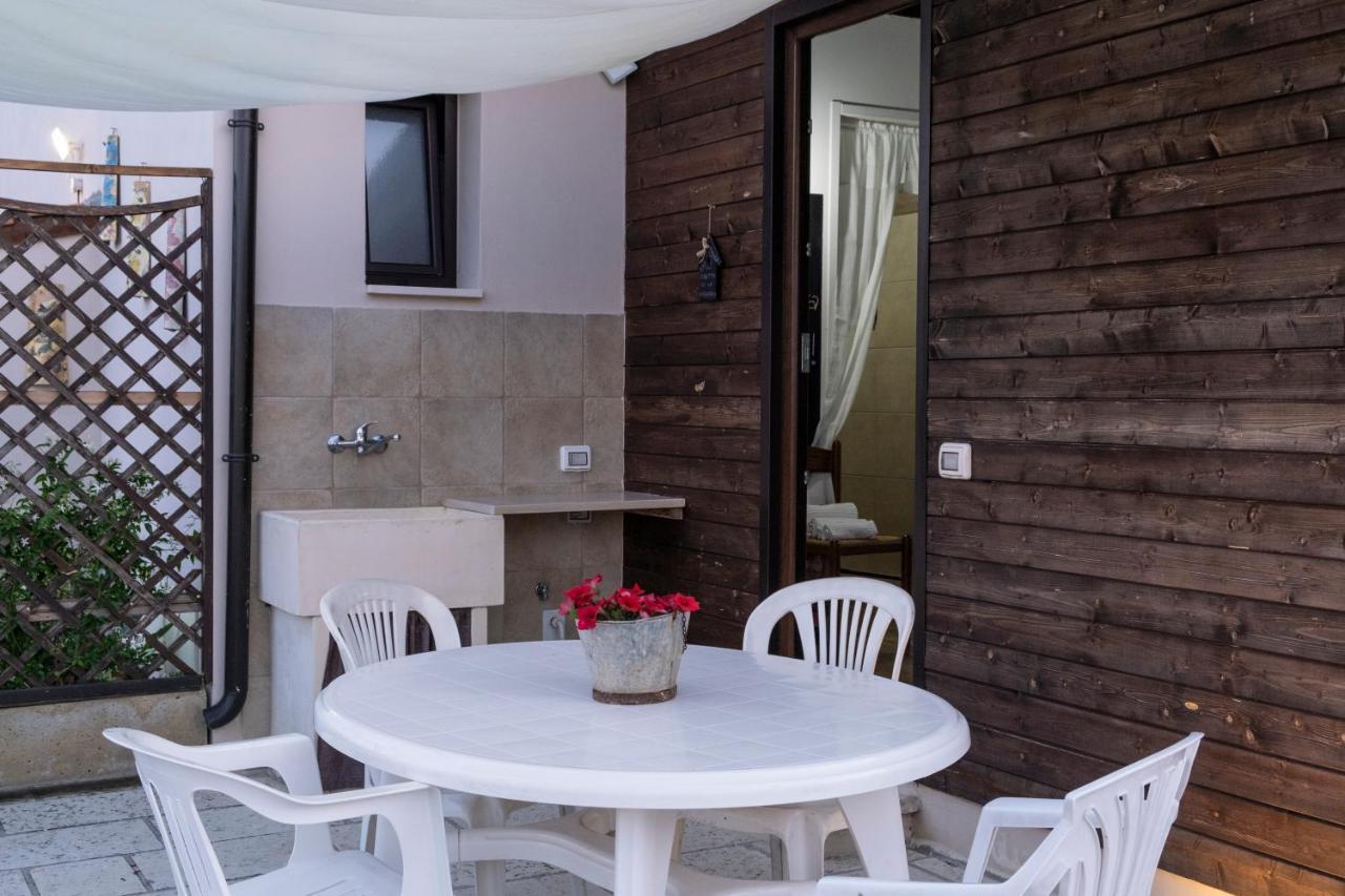 A Lu Fanizza Acomodação com café da manhã Cutrofiano Exterior foto