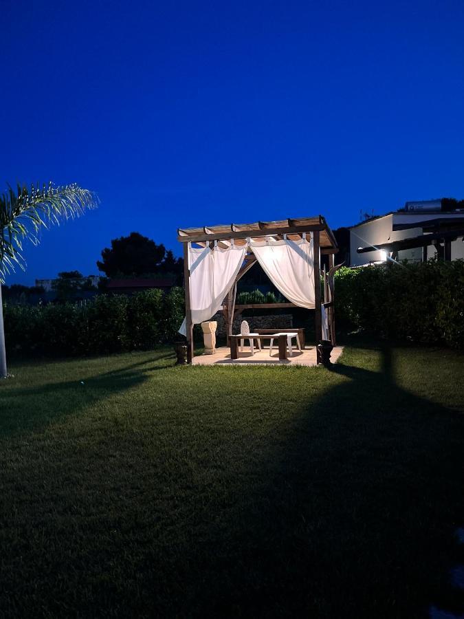 A Lu Fanizza Acomodação com café da manhã Cutrofiano Exterior foto